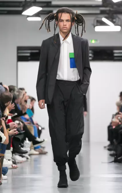 ISSEY MIYAKE UOMO ABBIGLIAMENTO UOMO AUTUNNO INVERNO 2018 PARIS5