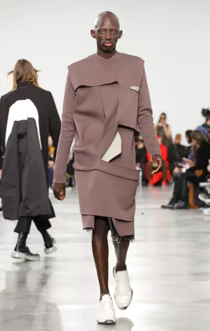 RICK OWENS VĪRIEŠU APĢĒRBI, RUDENS ZIEMA 2018 PARIS39