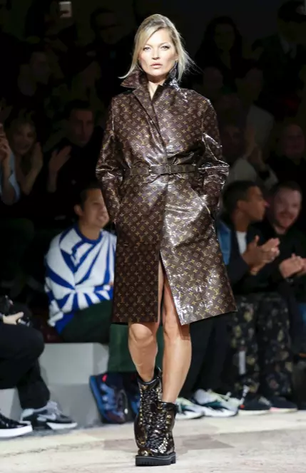 LOUIS VUITTON VESHJE PËR BURRA VJESHTË DIMËR 2018 PARIS23