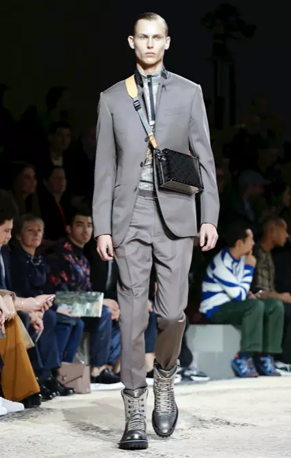 LOUIS VUITTON MENSWEAR gugur usum 2018 PARIS26