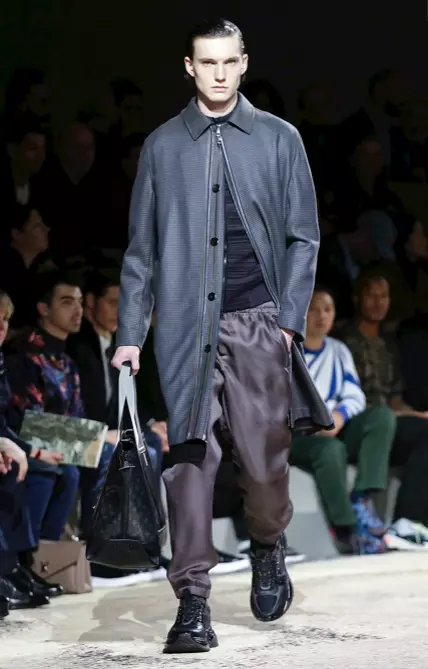 LOUIS VUITTON MENSWEAR خريف شتاء 2018 باريس 3