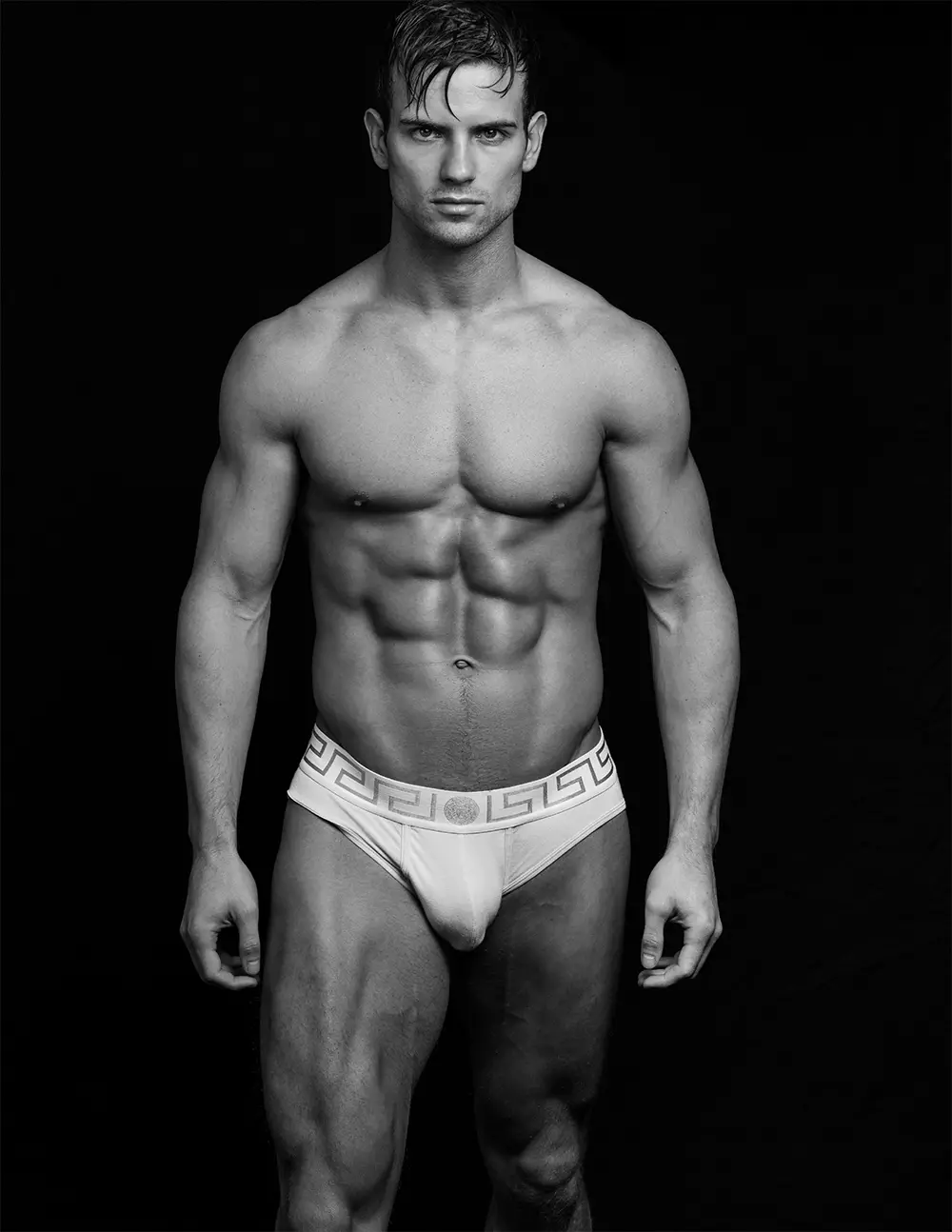 Alex Sewall bởi Chuck Thomas cho PnV