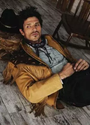 Andres Velencoso6