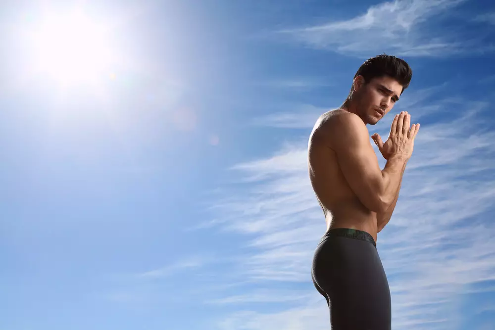 Charlie Matthews por Jerrad Matthews para Undewear Expert (2)