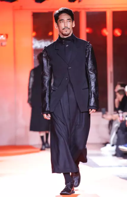 YOHJI YAMAMOTO BĂRBAȚI TOAMNĂ IARNA 2018 PARIS15