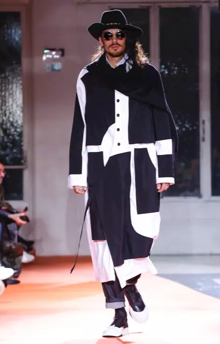 BAJU LELAKI YOHJI YAMAMOTO JATUH MUSIM SEJUK 2018 PARIS17