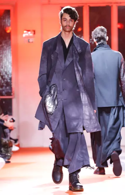 YOHJI YAMAMOTO BĂRBAȚI TOAMNĂ IARNA 2018 PARIS37