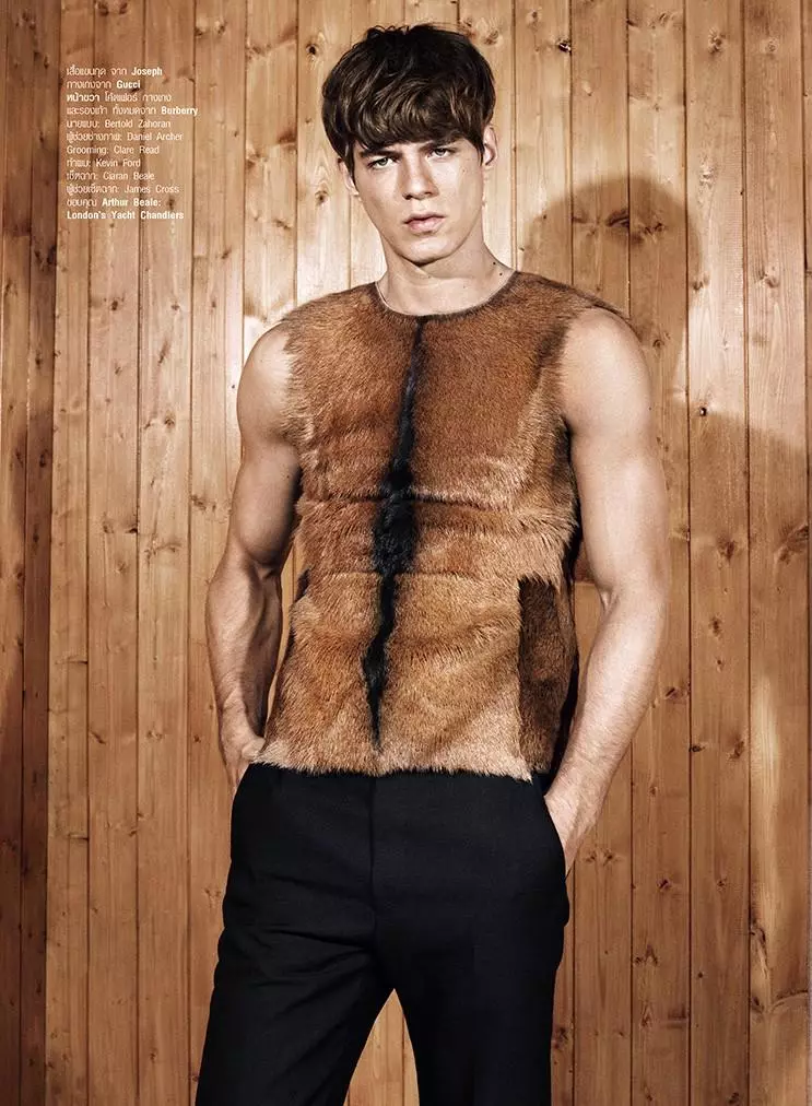 Harpers Bazaar Thailand Men | F/W 2015те Пол Скаланын редакциялык иши Мода редактору/Стилист Джонатан Эйлвуд бар.