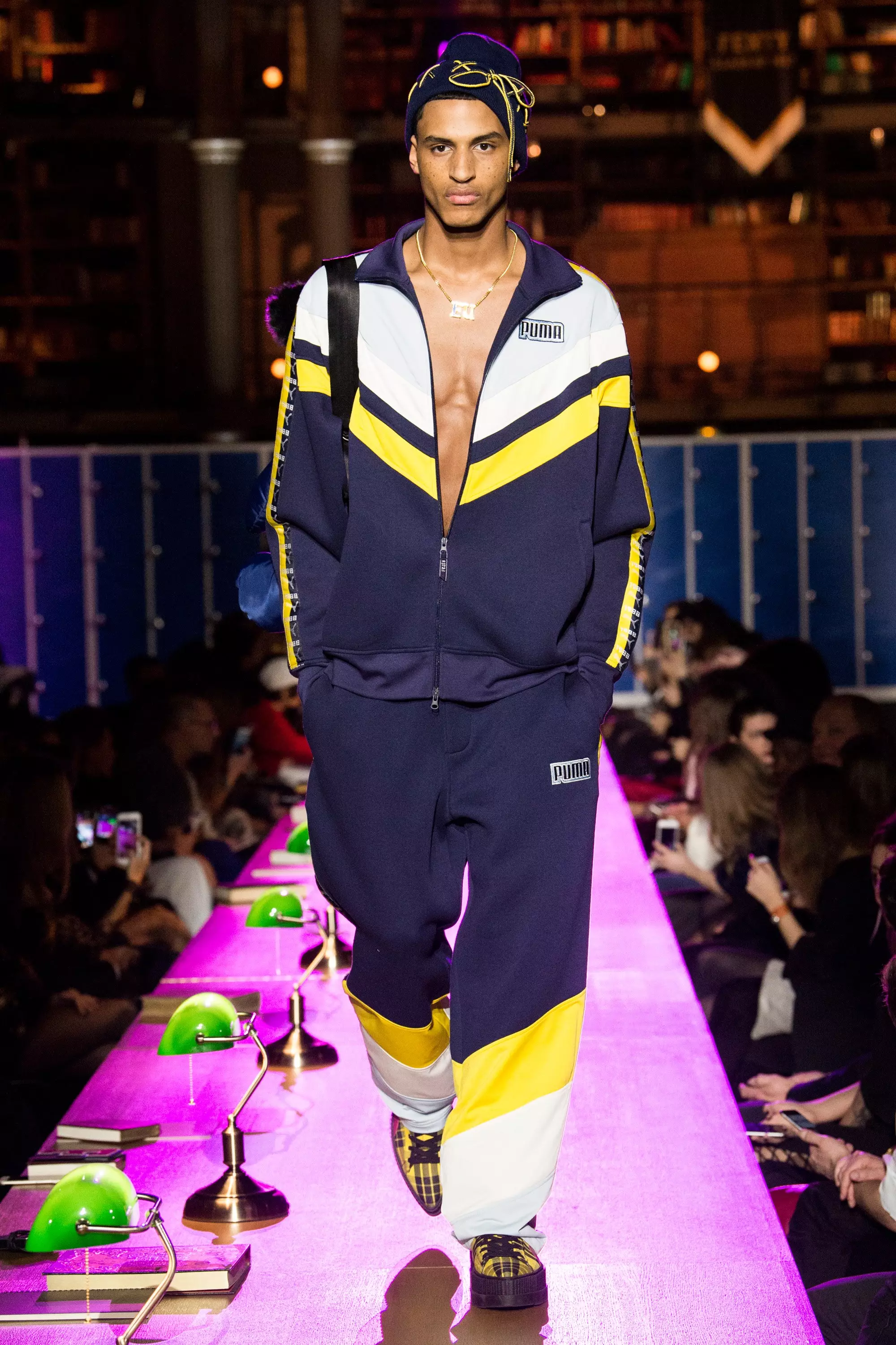 Fenty x Puma Fall: شتاء 2017 Paris7