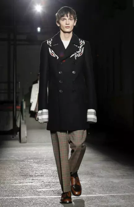 DIES VAN NOTEN MENSWEAR FALL WINTER 2018 PARIS51