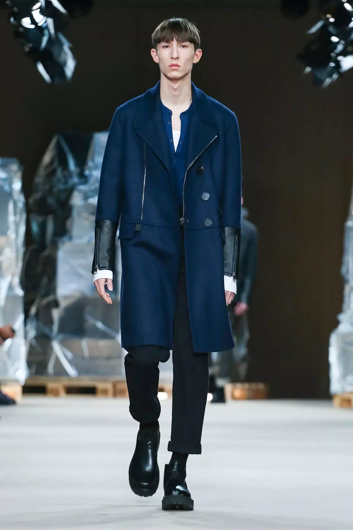 Neil Barrett Moda Masculina Outono / Inverno 2020 Milão 40792_1