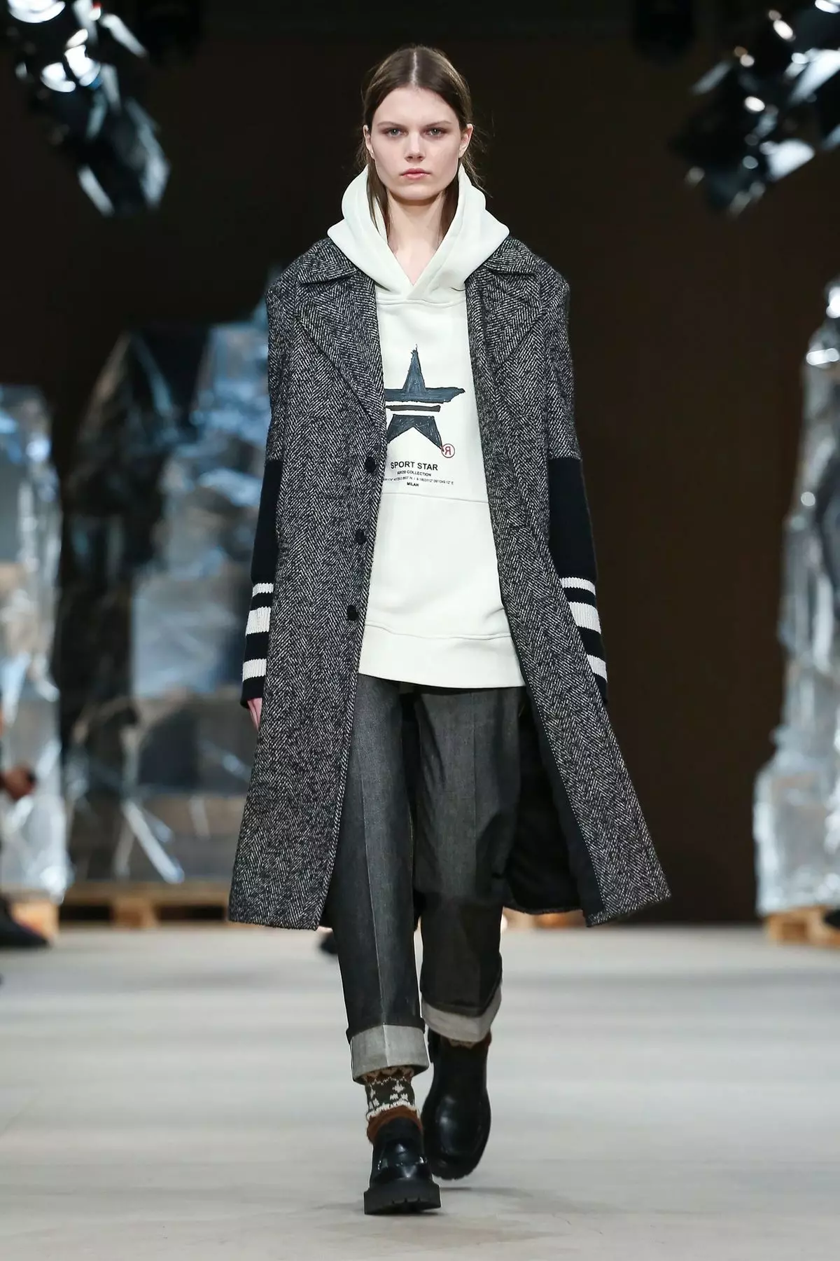 I-Neil Barrett Menswear Fall/Winter 2020 Milan 40792_9