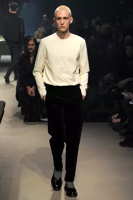 Carven29