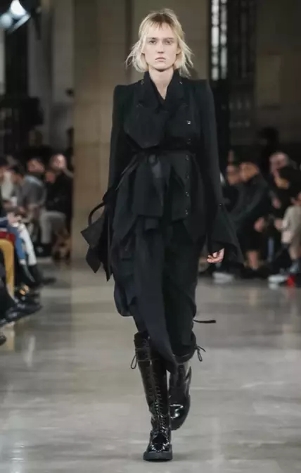 ANN DEMEULEMEESTER MIESTEN VAATTEET SYKSYTALVI 2018 PARIS15