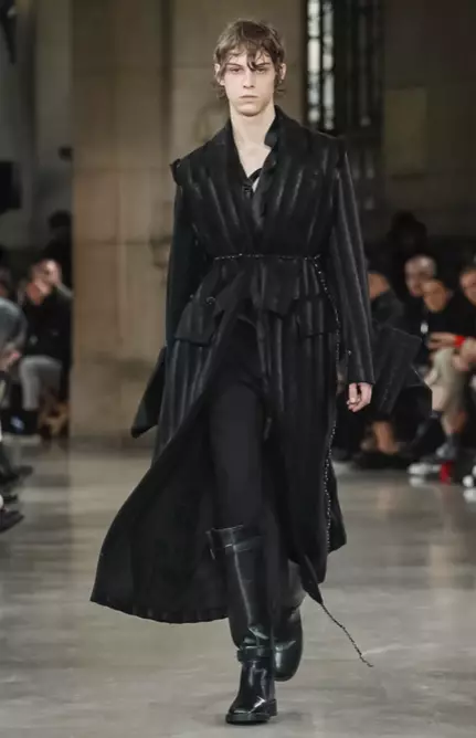 ANN DEMEULEMEESTER MIESTEN VAATTEET SYKSYTALVI 2018 PARIS2