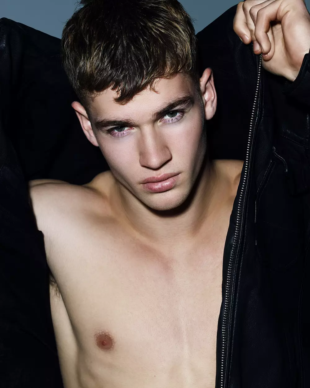 Matty Carrington por Dimitris Theocharis3