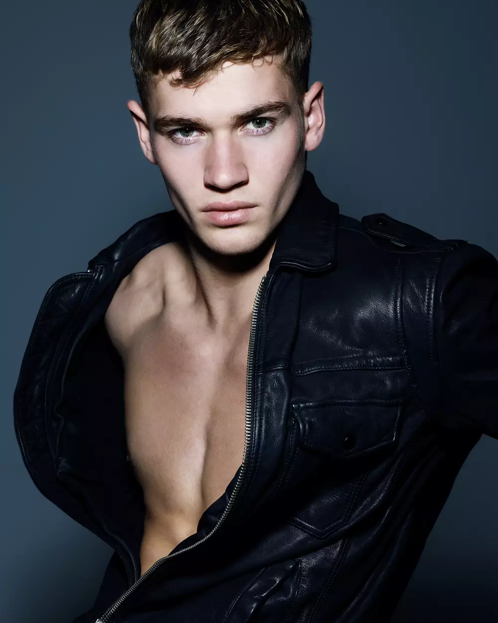 Matty Carrington Na Dimitris Theocharis4