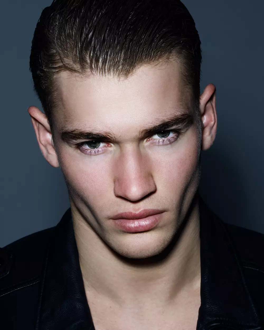 Matty Carrington por Dimitris Theocharis5