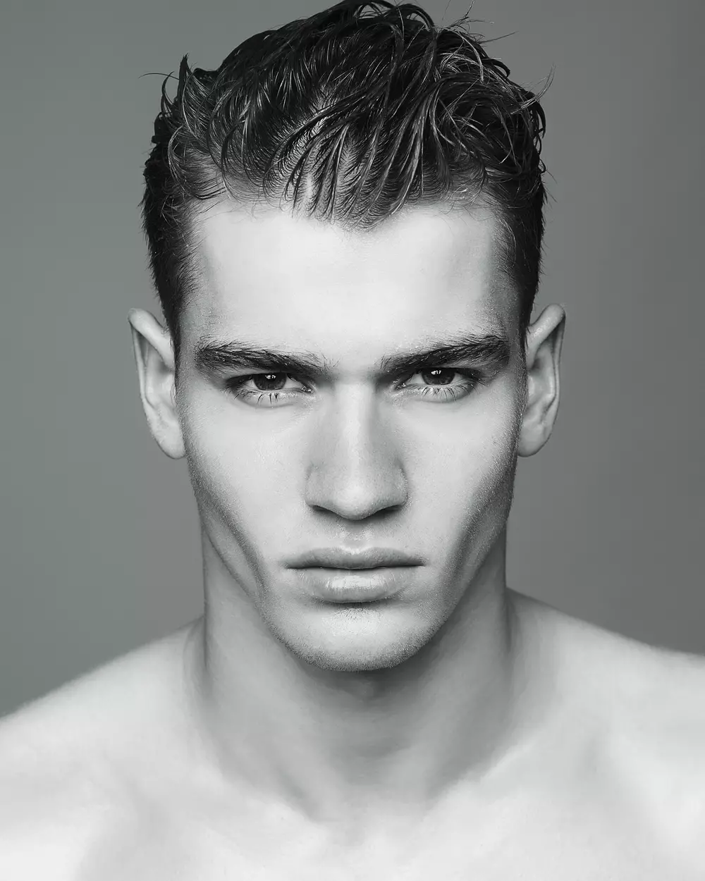 Matty Carrington por Dimitris Theocharis7