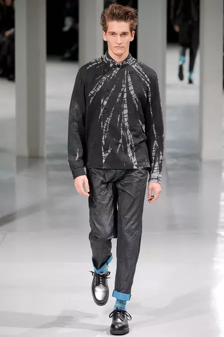 Issey Miyake 13