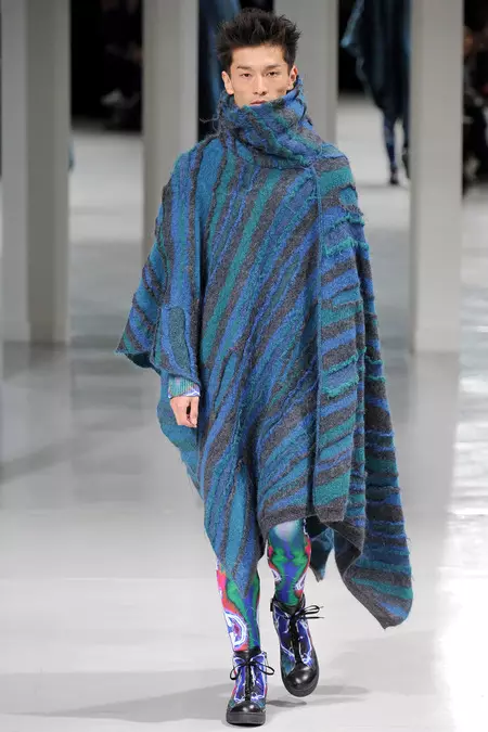 Issey Miyake 16