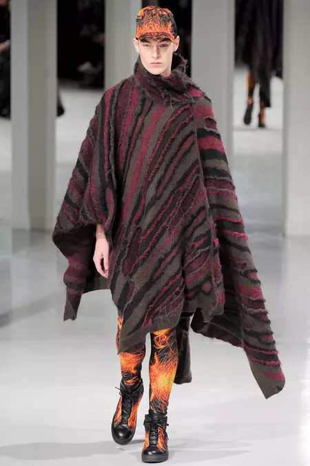 Issey Miyake 17