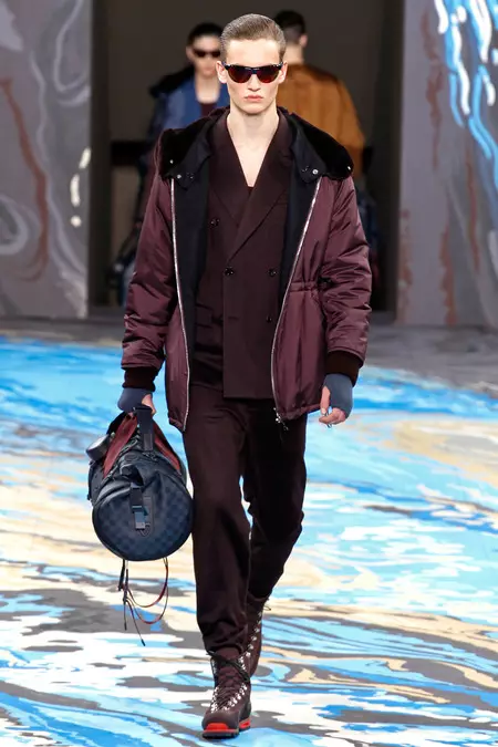 Louis Vuitton 19