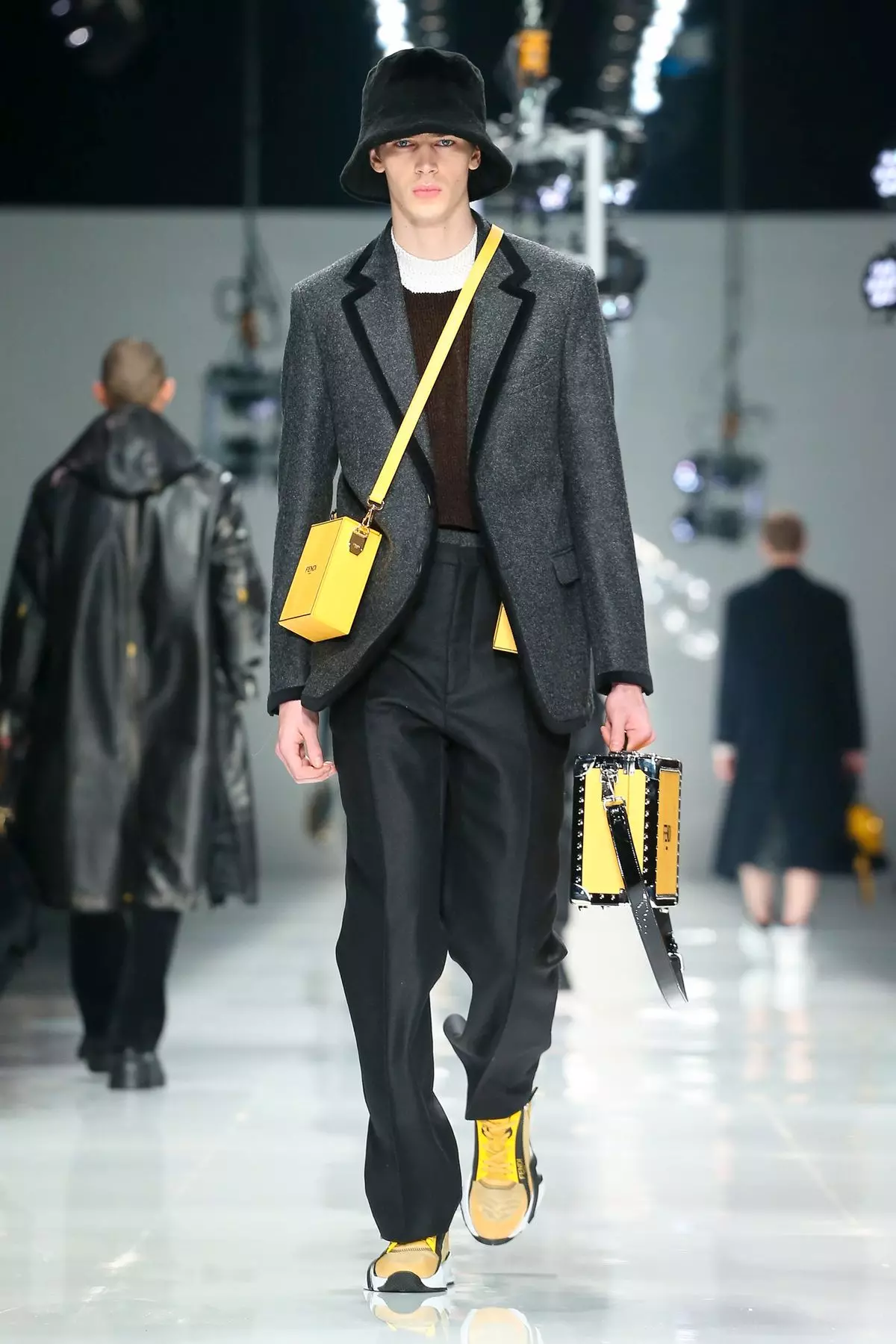 Fendi Homme Automne/Hiver 2020 Milan 41264_12