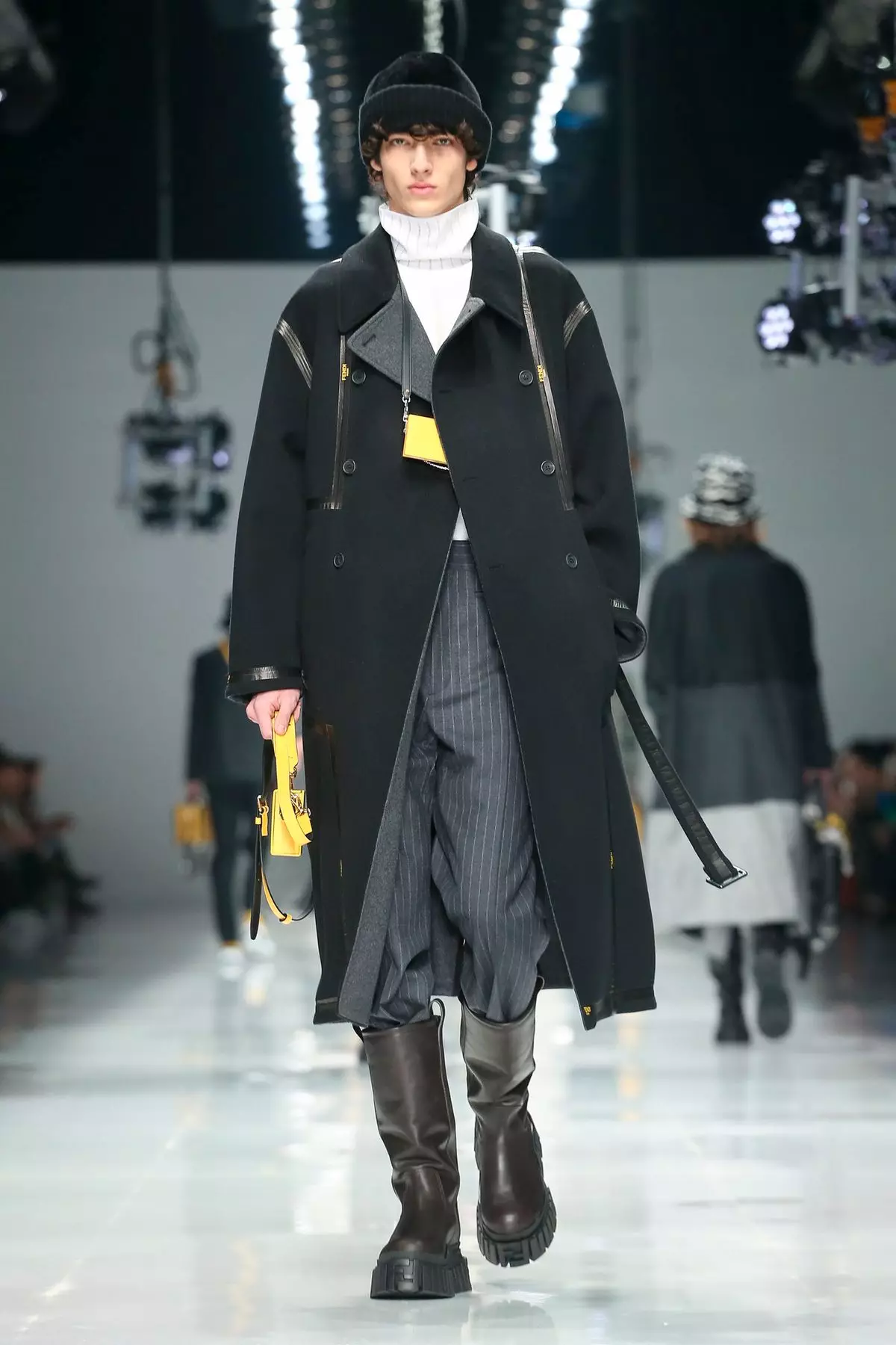 Fendi Menswear Fall/ Winter 2020 Milan 41264_15