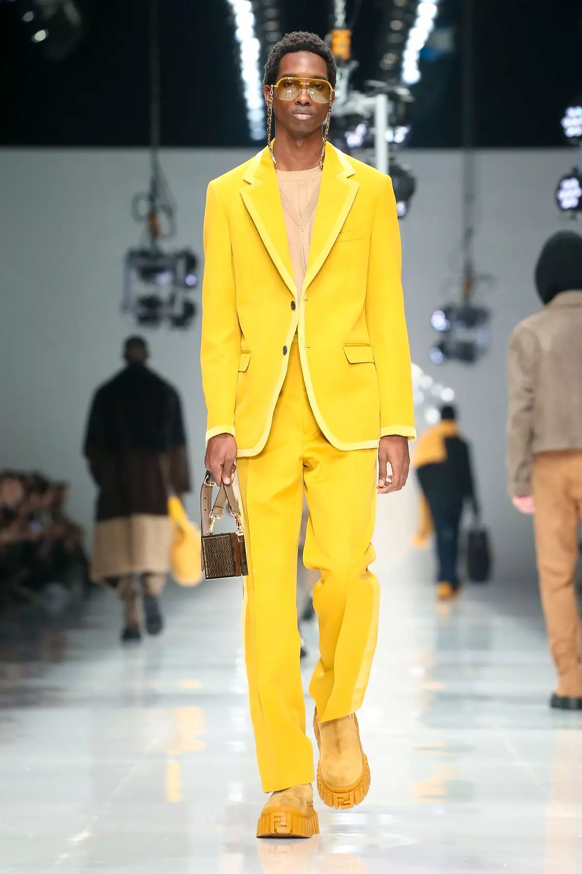 Fendi Menswear Fall/ Winter 2020 Milan 41264_23