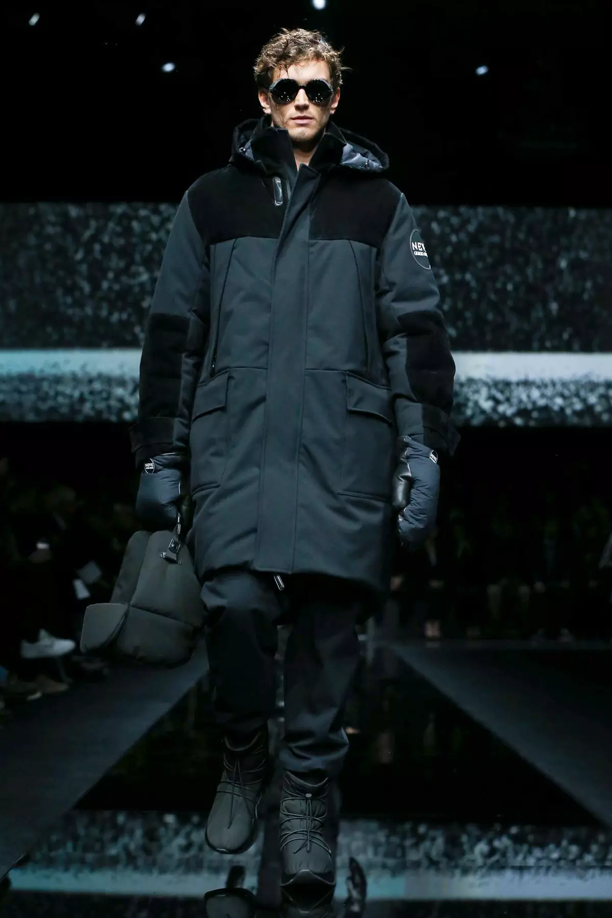 Giorgio Armani Menswear Yaguye / Itumba 2020 Milan 41330_6