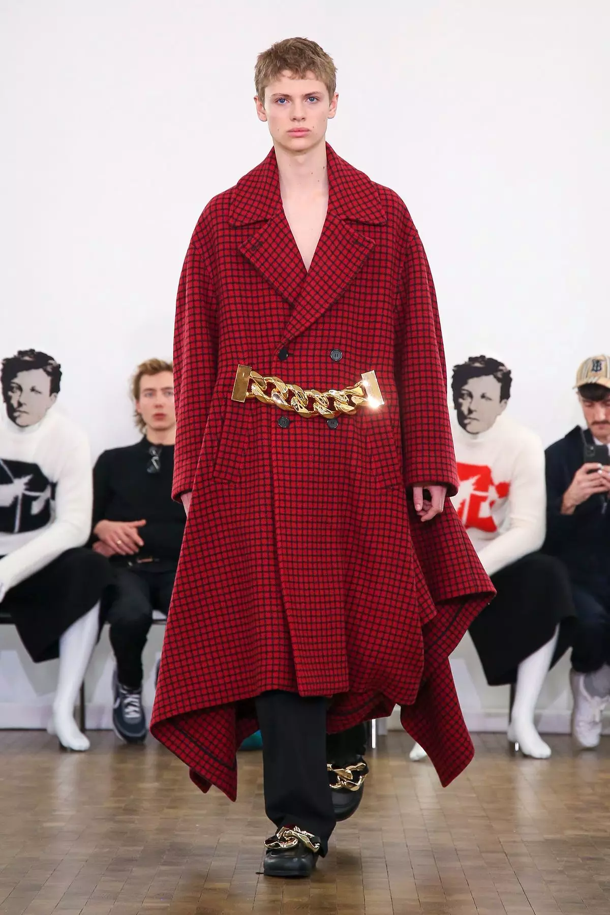 J.W. Anderson Menswear Fall/Winter 2020 Parys 41528_5