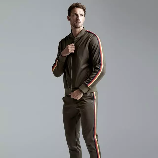 Christian Hogue za Ron Dorff Sportswear