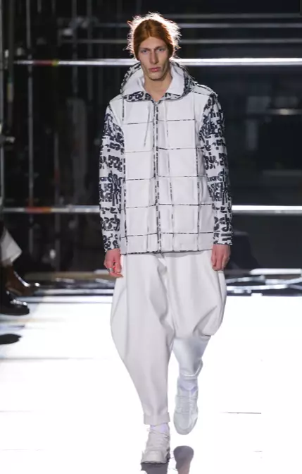 COMME DES GARCONS HOMME PLUS MENSWEAR FALL WINTER 2018 PARIS3