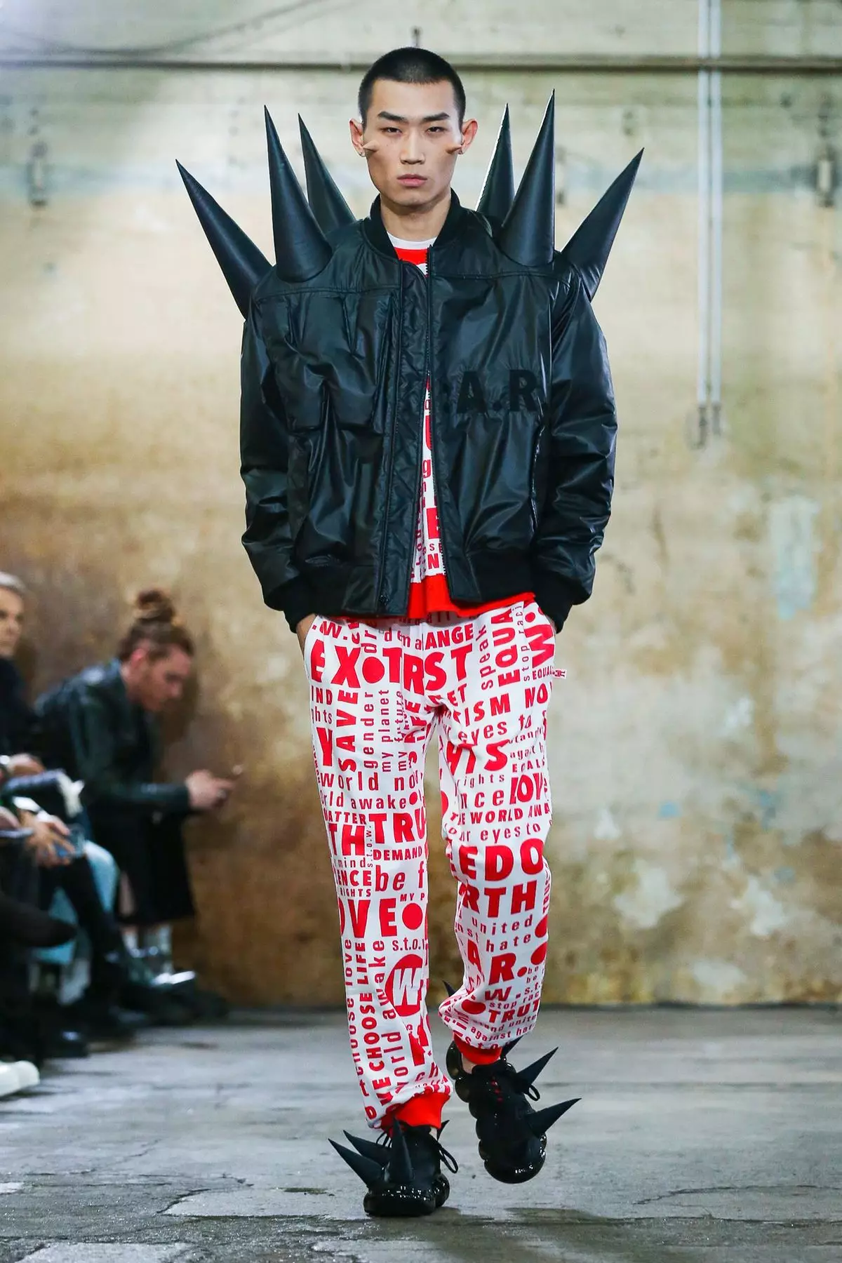 Walter Van Beirendonck Menswear Thu / Đông 2020 Paris 41652_14