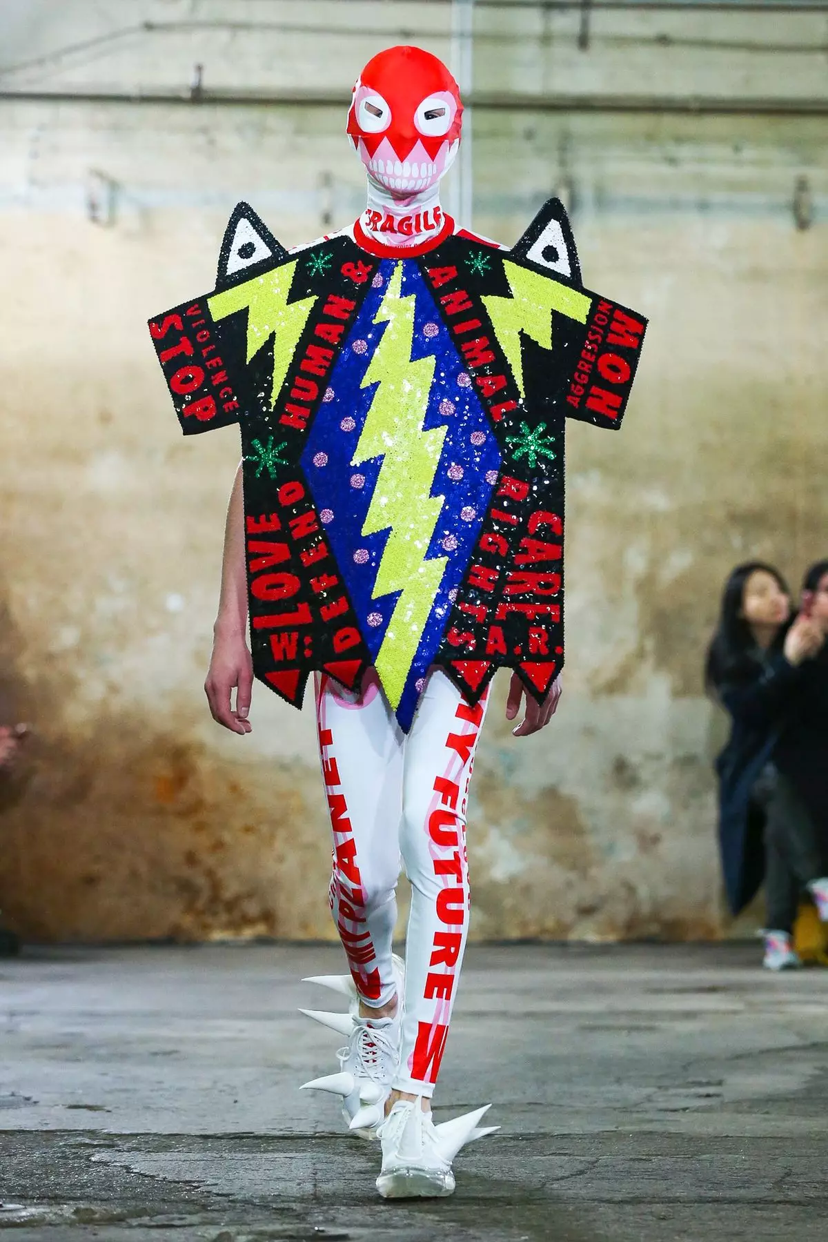 Pakaian Lelaki Walter Van Beirendonck Musim Gugur/Musim Sejuk 2020 Paris 41652_49