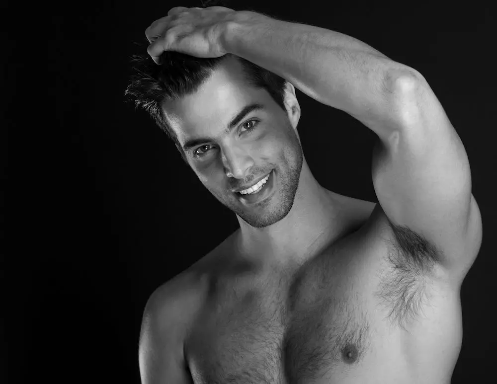 Andrew Morley soumèt (1)