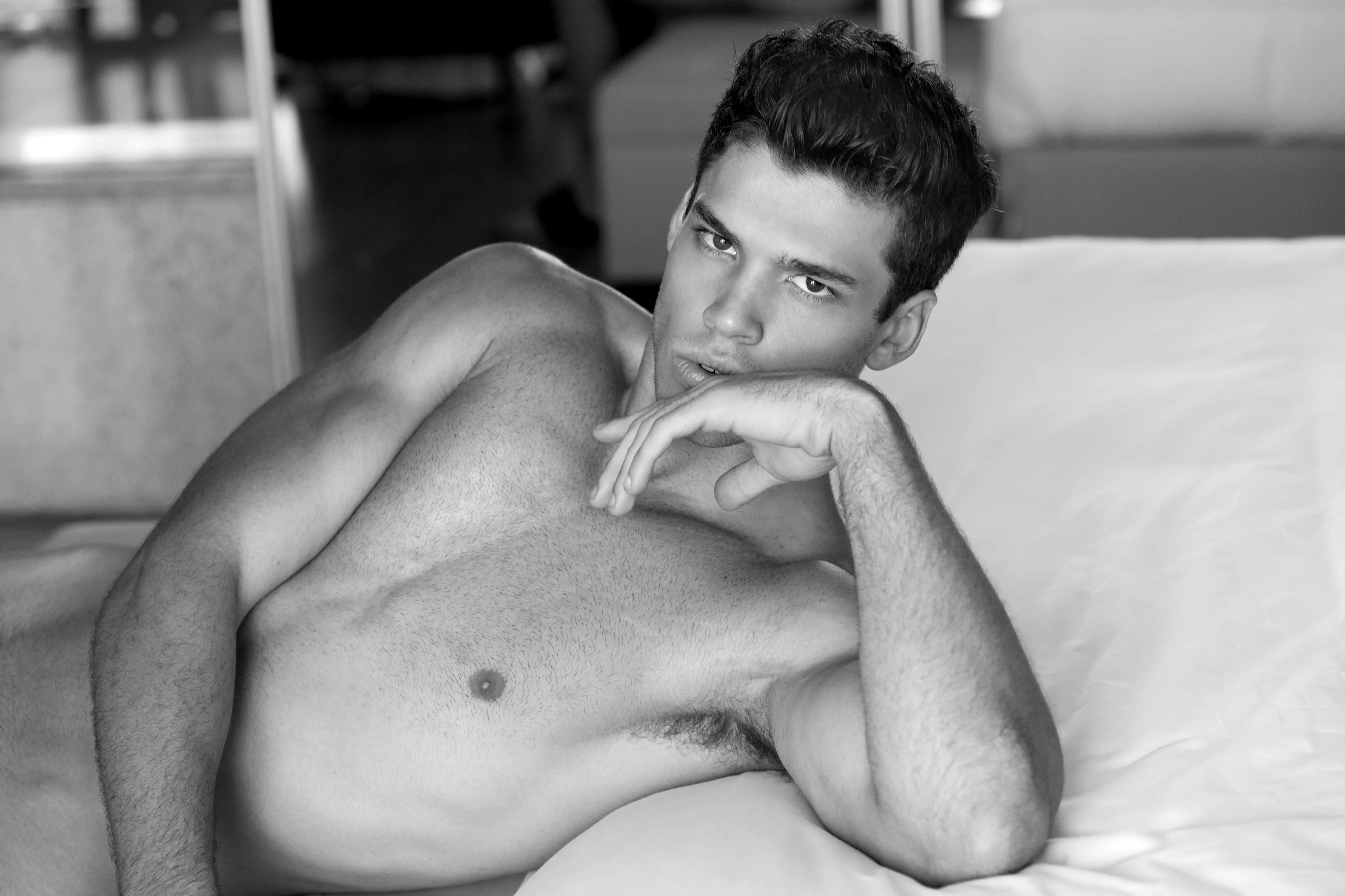 Gabriel Loureiro por Karl Simone