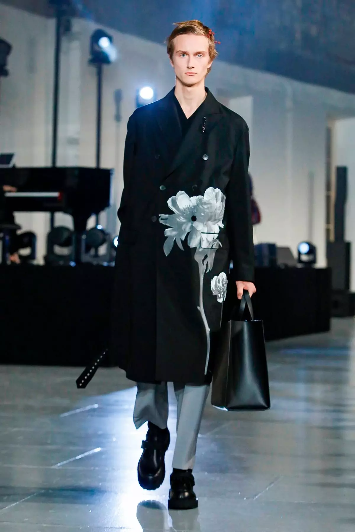 Valentino Menswear Fall/Xitwa 2020 Pariġi 41697_1