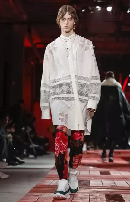 ALEXANDER MCQUEEN 남성복 2018 가을 겨울 PARIS25