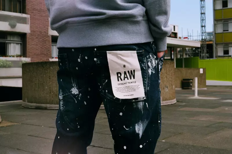 Unigryw ar gyfer Fuckingyoung! Synhwyro Sbaenaidd Fiego Barrueco yn cael gweiddi mawr ynghyd â chyfweliad â FuckingYoung! a'i styled yn G-Star Raw denim. Edrychwch ar.