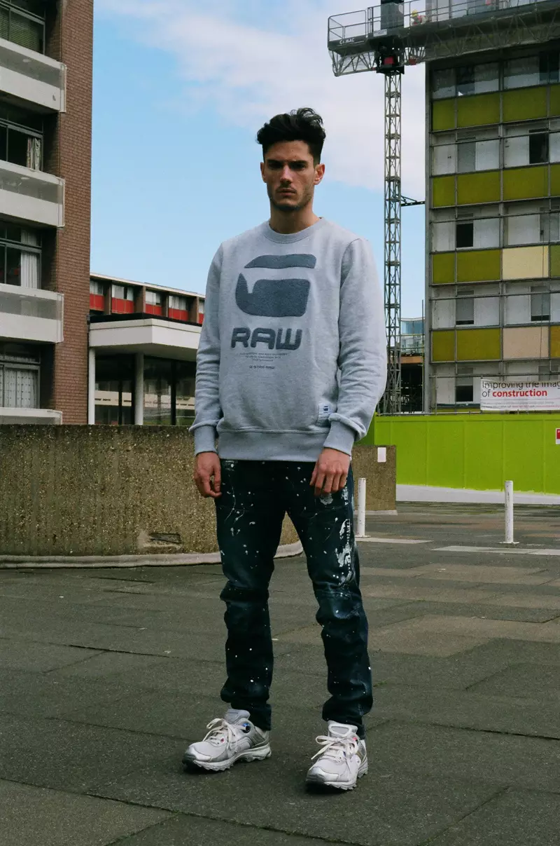 Exklusiv für Fuckingyoung! Die spanische Sensation Fiego Barrueco bekommt viel Lob und ein Interview mit FuckingYoung! und aus G-Star Raw Denim gestylt. Kasse.