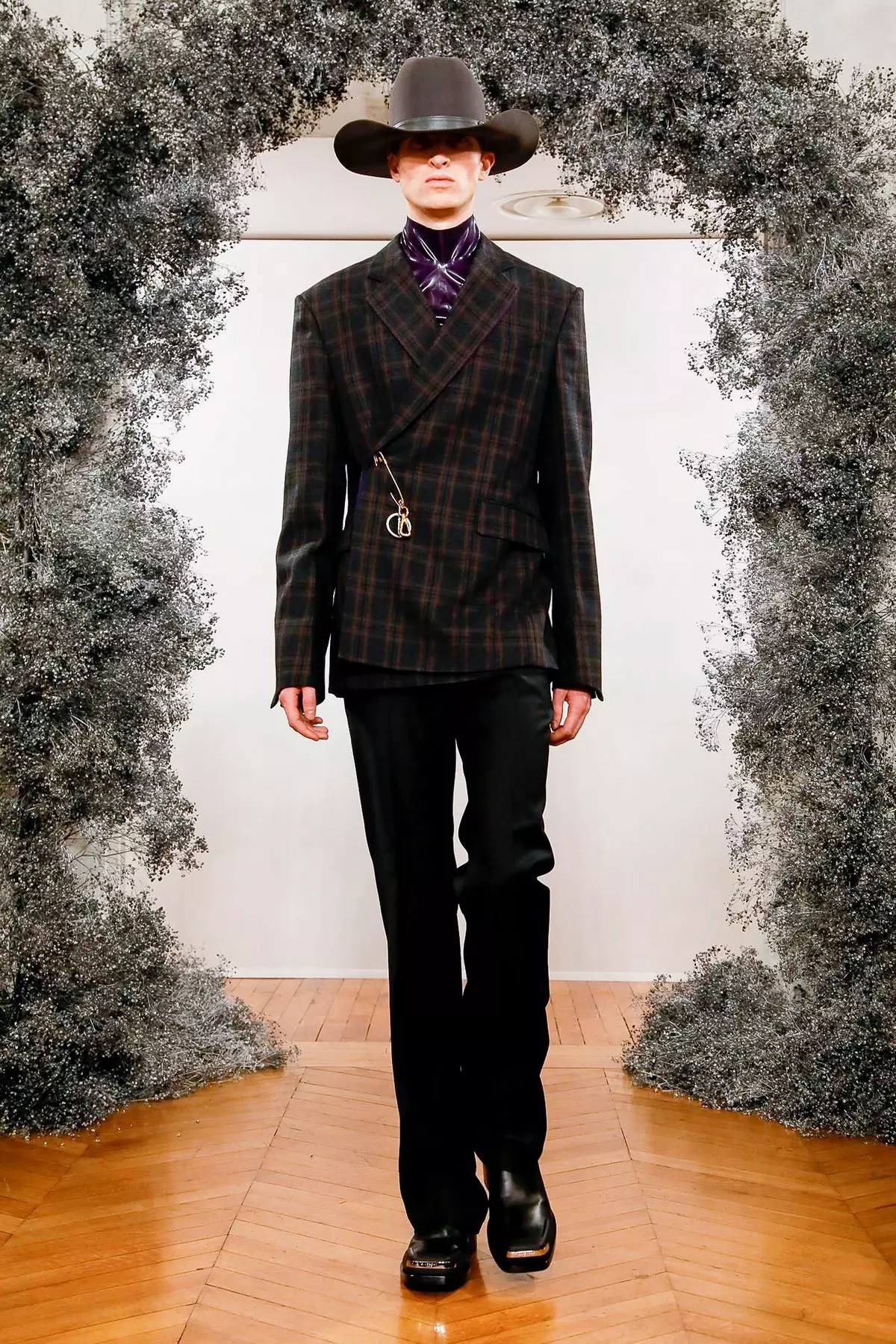 „Givenchy Menswear“ 2020 m. rudens/žiemos Paryžius 41930_3