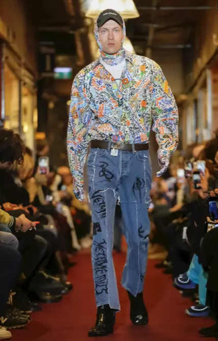 VETEMENTS MENSWEAR סתיו חורף 2018 פריז1