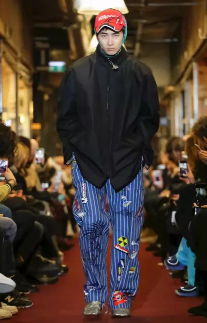 VTEMENTS MENSWEAR Fall Winter 2018 PARIS43