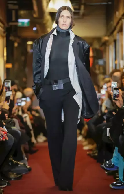 VETEMENTS MENSWEAR סתיו חורף 2018 פריז3