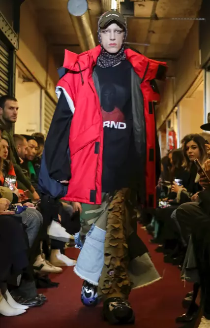 VETEMENTS PÁNSKÉ OBLEČENÍ PODZIM ZIMA 2018 PAŘÍŽ30