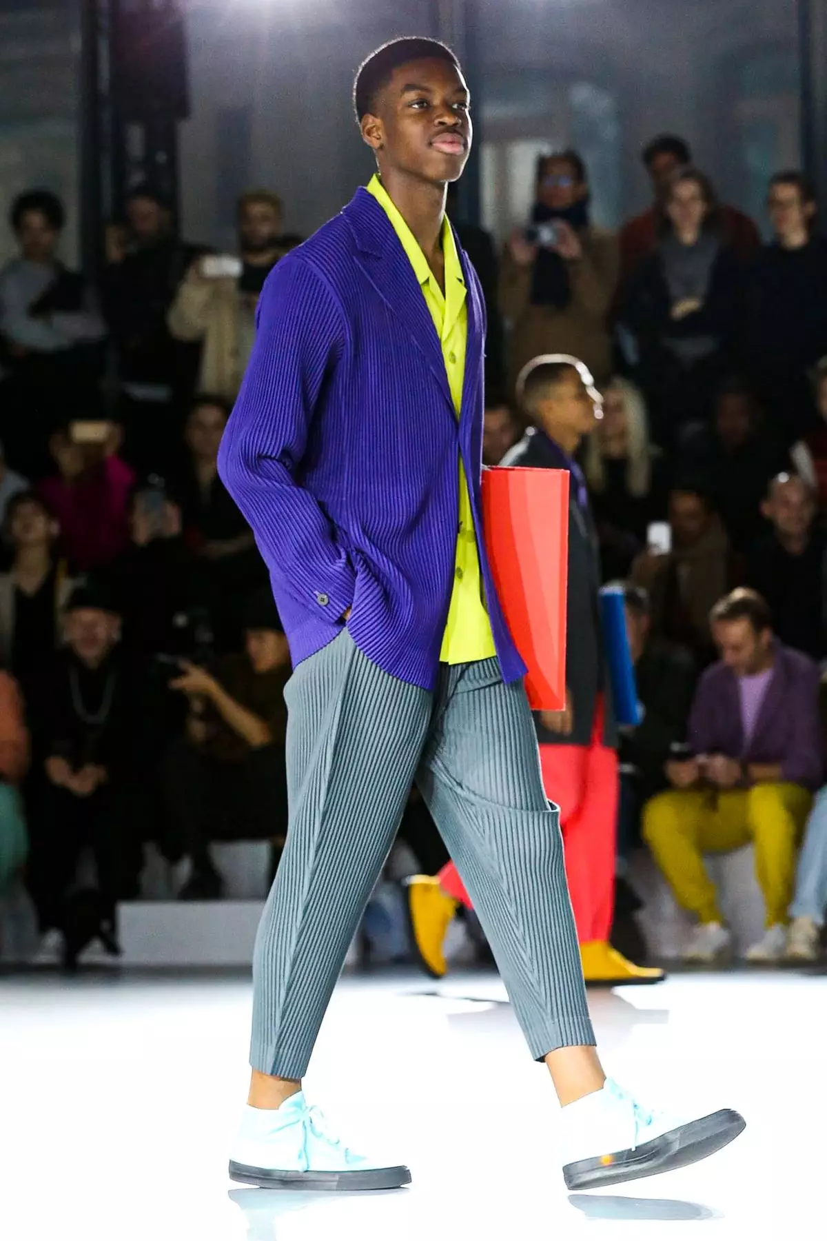 Issey Miyake Masculino Outono/Inverno 2020 París 41959_2