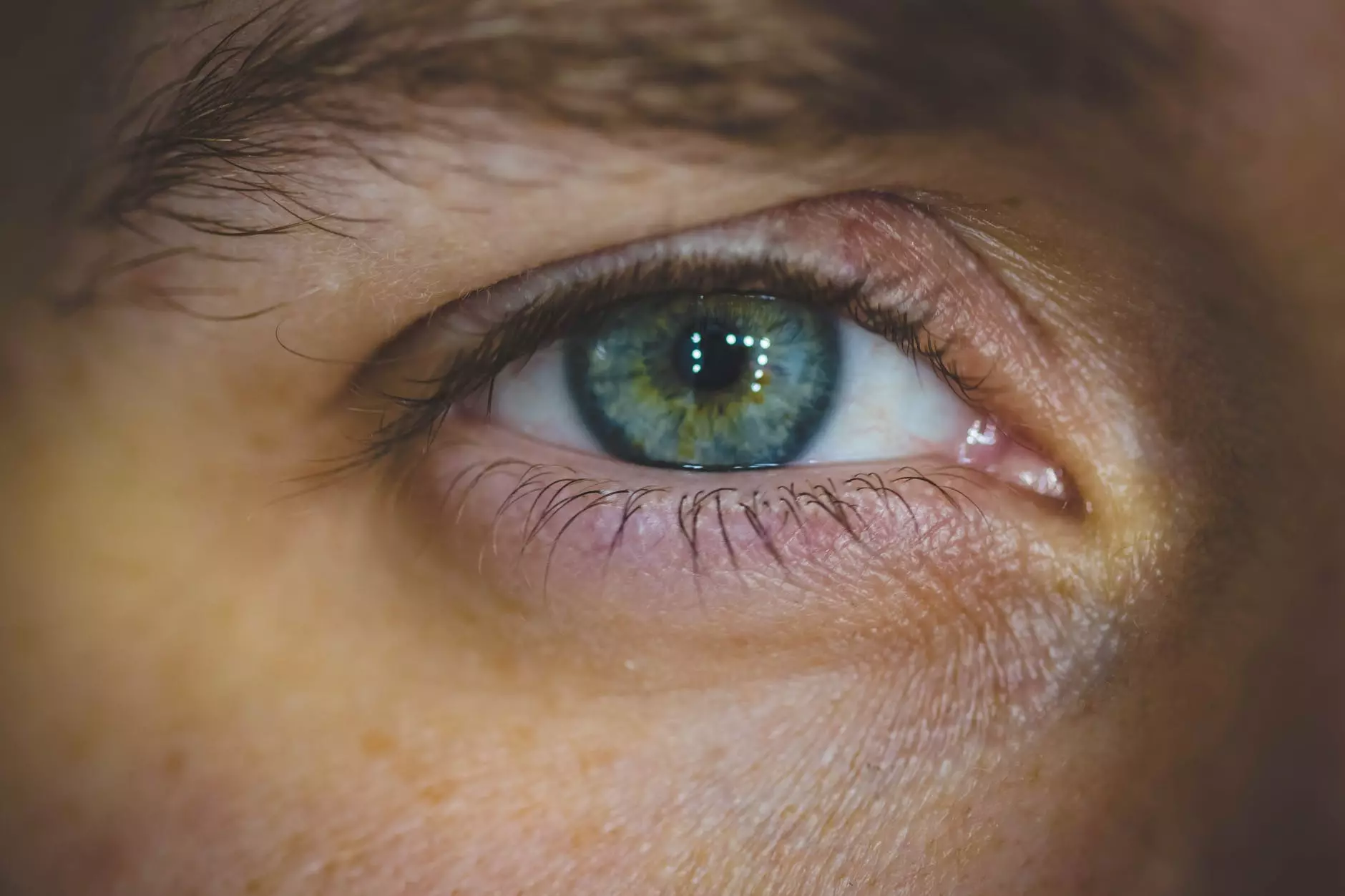 menslike oog Foto deur Valeria Boltneva op Pexels.com