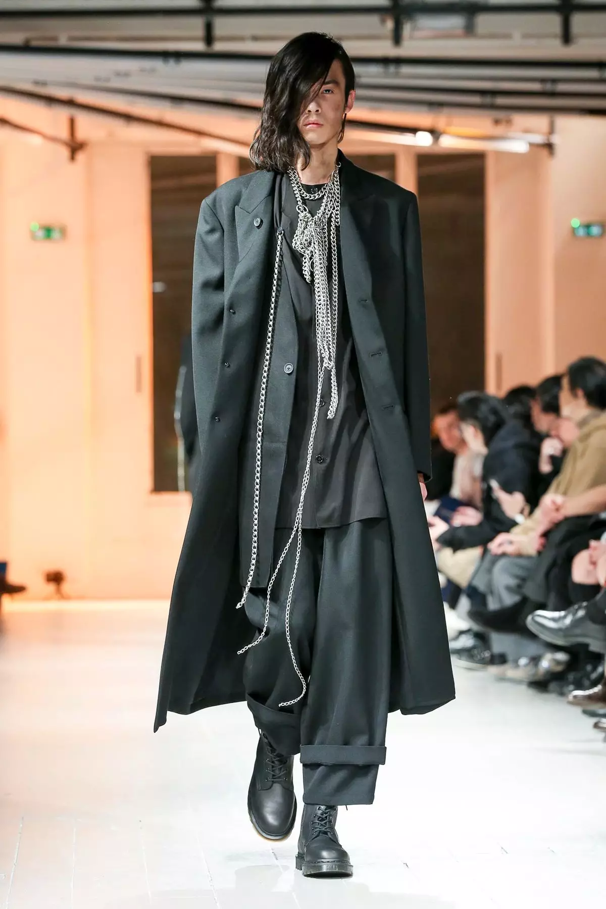 Yohji Yamamoto Cilûbergên Mêran Payîz/Zivistan 2020 Parîs 42134_26